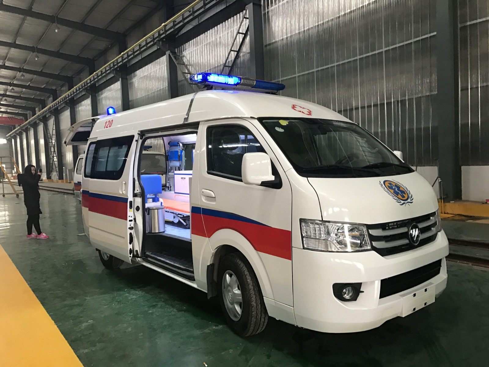 万安县救护车转院